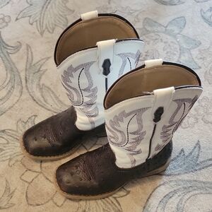 Roper Brown and White Western Boot (Top View)